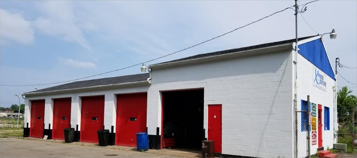 Xpress Motors on Broad Street — four bays